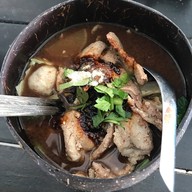 ก๋วยเตี๋ยวเรือสามสหาย อุดรธานี
