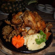 เมนูของร้าน Waterside Karaoke Restaurant