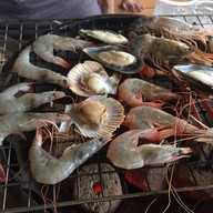 ถลางกุ้งกระทะบุฟเฟ่ต์