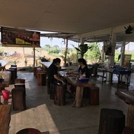 บรรยากาศ ครัวลุงชา ป้าหน่อง