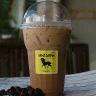 April Coffee วังสมบูรณ์