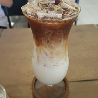 ตลาดชื่นปราณ