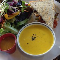 เมนูของร้าน Birds Nest Cafe