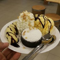เมนูของร้าน April Coffee วังสมบูรณ์