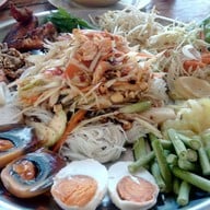 ส้มตำหน้าจวนระนอง