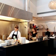 หน้าร้าน Umamido Antwerp