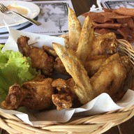 เมนูของร้าน บ้านทิวสน