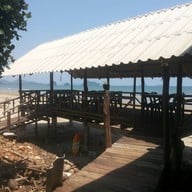 บรรยากาศ ร้านอาหารริมน้ำ