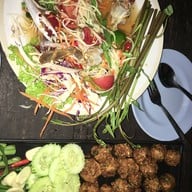 เมนูของร้าน ส้มแข่ว อุดรธานี อ.บ้านดุง