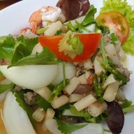 ครัวคุณก้อยปักธงชัย(ตำบี้ตำบันตำ) วังสารภี