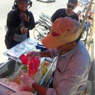 หน้าร้าน สมชายผลไม้สด