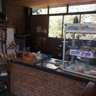 บรรยากาศ ก๋วยเตี๋ยว (สูตรไฮโซ)