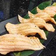 Makoto Sushi Premium