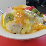 豪品味冰品 น้ำแข็งไส Shilin night market