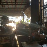 บรรยากาศ ผัดไทหมูกรอบ มาลัยแมน