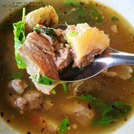 เมนูของร้าน ป้ากลิ่น อาหารตามสั่ง