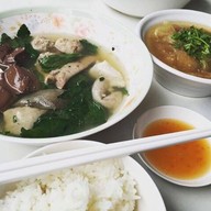 เมนูของร้าน โจ๊ก เกาเหลา ต้มเลือดหมู จิง จู ไฉ่