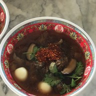 เมนูของร้าน ก๋วยจั๊บคนจีน