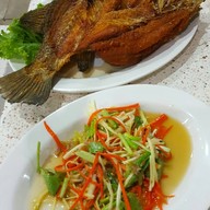 เมนูของร้าน ครัวริมเล หาดเจ้าสำราญ