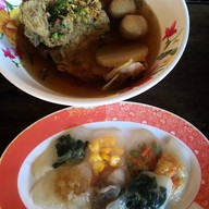 ก๋วยเตี๋ยวปากหม้อ