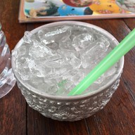 ร้านอาหาร "เหนือ"