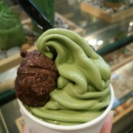 เมนูของร้าน Fuku Matcha Central festival eastville