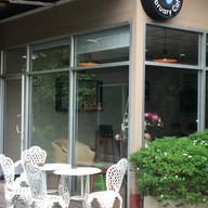 บรรยากาศ Fabruary Cafe'