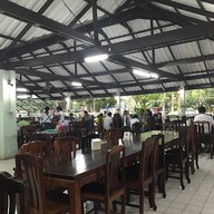 พิกุลโภชนา
