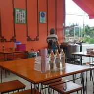 บรรยากาศ เชฟก๊อง ข้าวหน้าไก่ พูนเลิศ