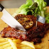 เมนูของร้าน 200 GRAMS Steak Bar