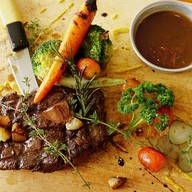 เมนูของร้าน 200 GRAMS Steak Bar