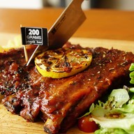 เมนูของร้าน 200 GRAMS Steak Bar
