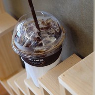 เมนูของร้าน Ma Chère Uthaithani