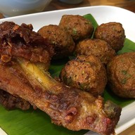 กันเองเส้นสด หาดใหญ่ใน (ขนมจีน ขนมจาก)