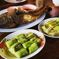 เมนูของร้าน สุรชัยปลาเผา