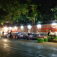 บรรยากาศ อิ่มปลา