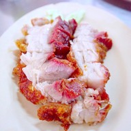 เมนูของร้าน หมูกรอบนายไซ ประชาชื่น