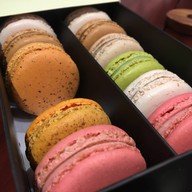 Dhara Dhevi Macaron สยามพารากอน