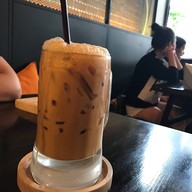 เมนูของร้าน กูโรตีคาเฟ่(guu roti&cafe) โครงการ AQUA สะพานควาย