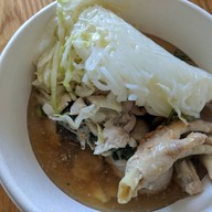 เมนูของร้าน ก๋วยเตี๋ยวไก่ลุงเลื่อน ต้นตำหรับ ห้วยขวาง ต้นตำหรับ