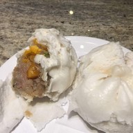 Hongmin เดอะ เซอร์เคิล ราชพฤกษ์