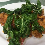 เมนูของร้าน ครัวอุไร  เจริญกรุง107- อาหารไทยจีน รสมือแม่