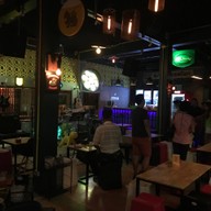 บรรยากาศ บุษบาร์
