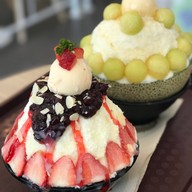 เมนูของร้าน Snow Tree JAS URBAN Srinakarin