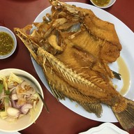 เมนูของร้าน ครัวคุณตุ่ม -