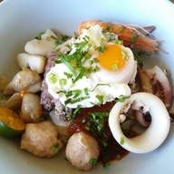 เมนูของร้าน ชามโต'เตี๋ยวต้มยำ จันทบุรี