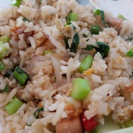 เมนูของร้าน ศรแดงริมน้ำ