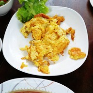 เมนูของร้าน อาหารป่าปลาเขื่อน
