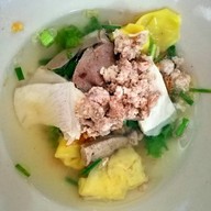 ก๋วยเตี๋ยวป้าสมจิตร