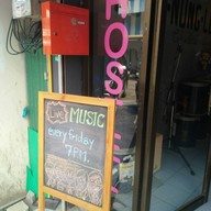 หน้าร้าน Norn Nung Len Cafe'&Hostel (นอนนั่งเล่น) เชียงราย